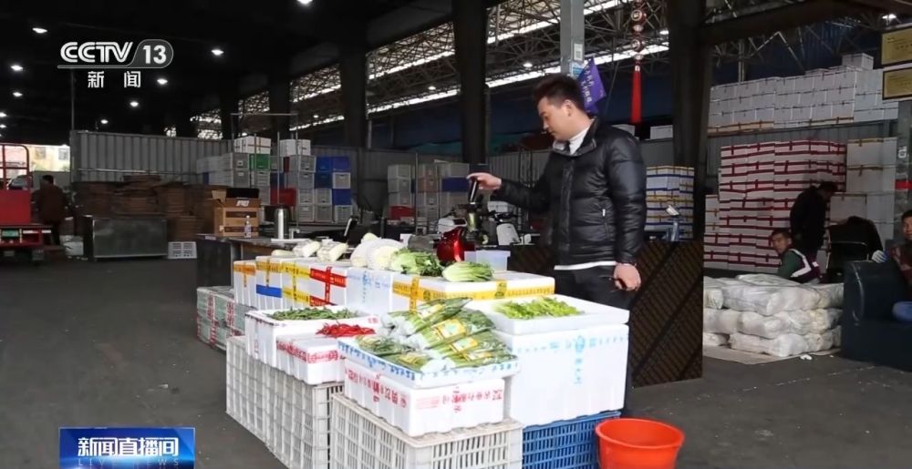“菜篮子”量足价稳！从田间到超市 多方发力保供稳价(图4)