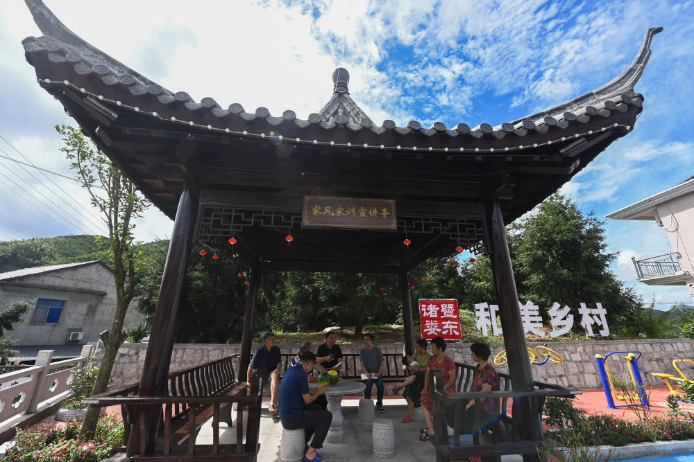 为加快建设农业强国而努力奋斗——从中央农村工作会议看2024年“三农”工作战略部署(图9)