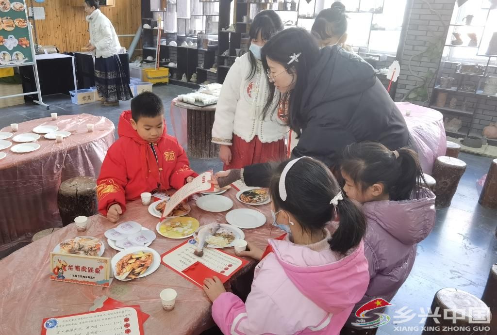 新春走基层 | 一次“年夜饭”模拟制作的背后(图1)