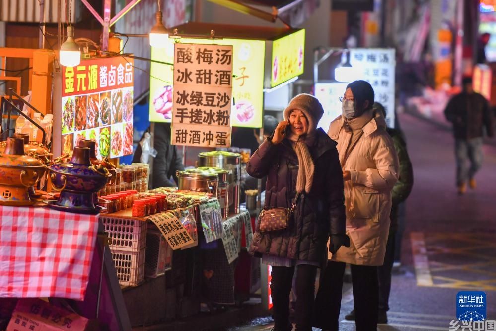 “小店”忙备货 消费新花样(图5)
