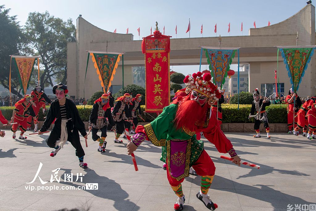广东普宁:非遗英歌舞 热闹过大年【2】