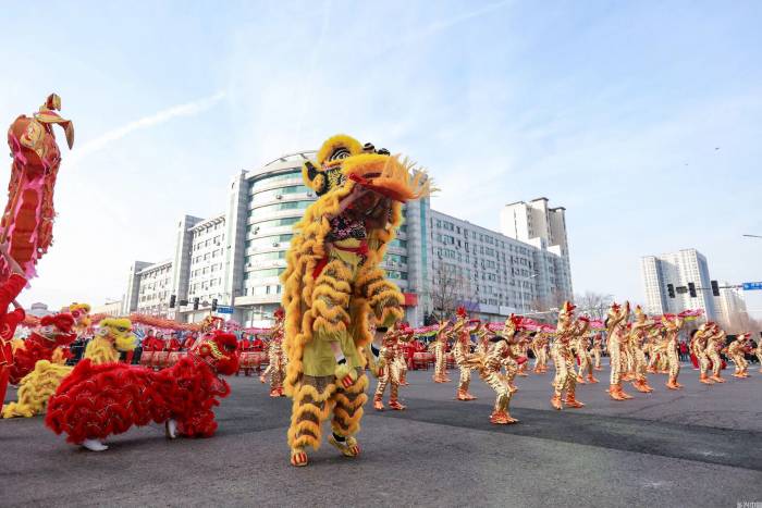京津冀2000余名群众欢聚平谷闹元宵(图1)