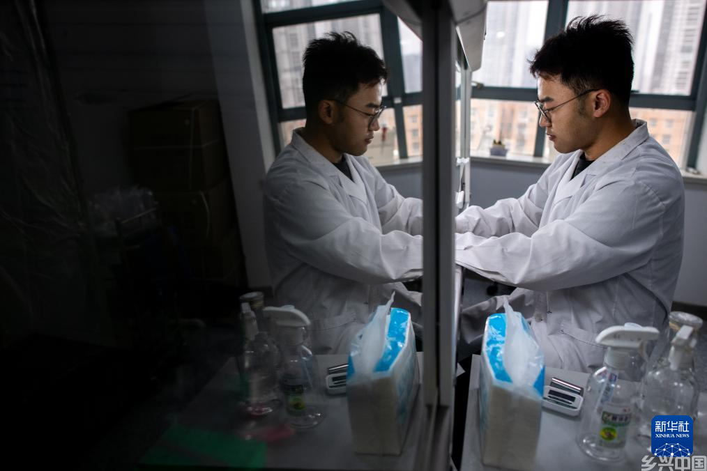 “油菜设计师”,让一粒粒种子开成油菜花海(图12)