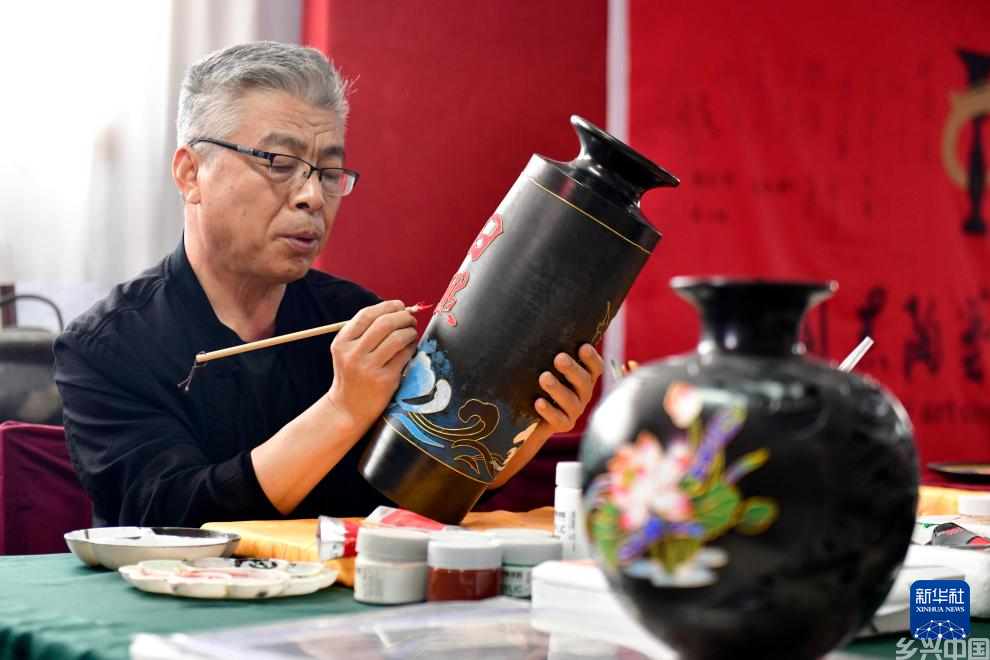 山东日照：让黑陶非遗在传承中焕发生机(图7)