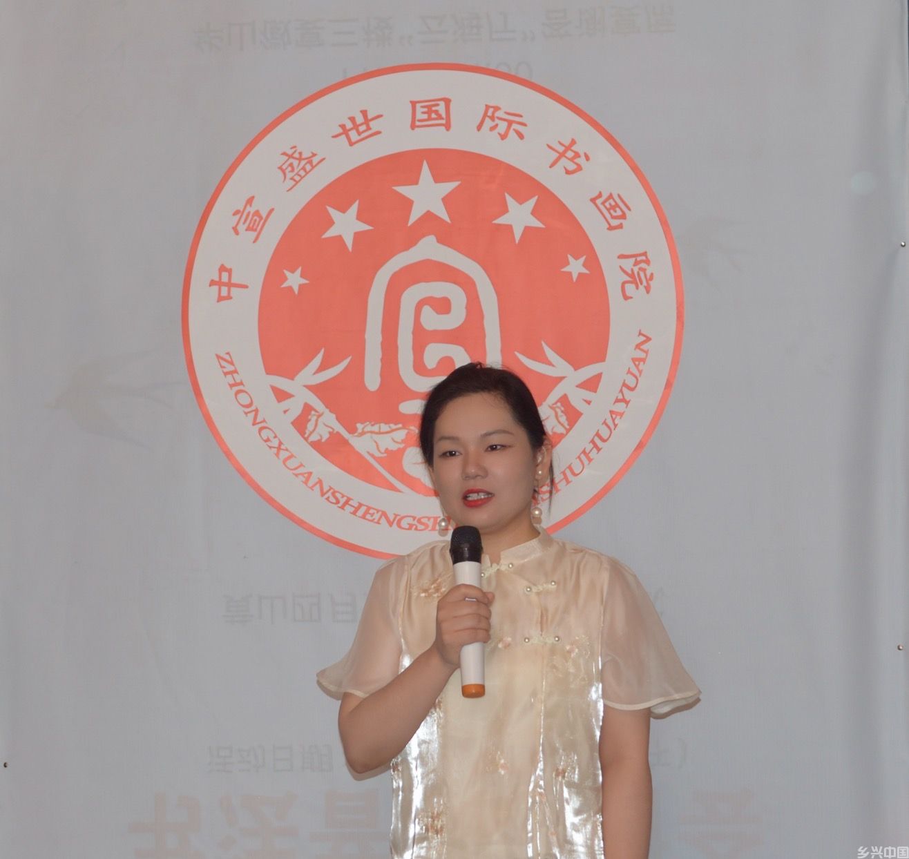 1-25061G3303KZ.jpg