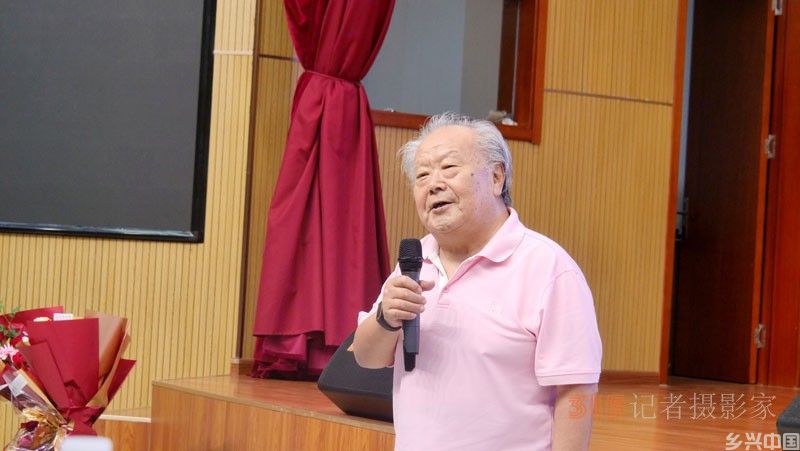 点击打开原图 中国人民抗日战争暨世界反法西斯战争胜利八十周年秦克新作曲赵文媛演唱视频演播会在淄博举行
