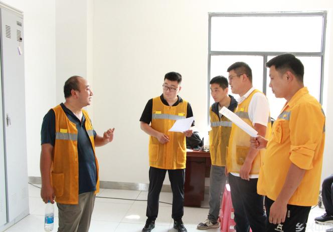 电务尖兵竞风采 技能对抗展锋芒(图5)
