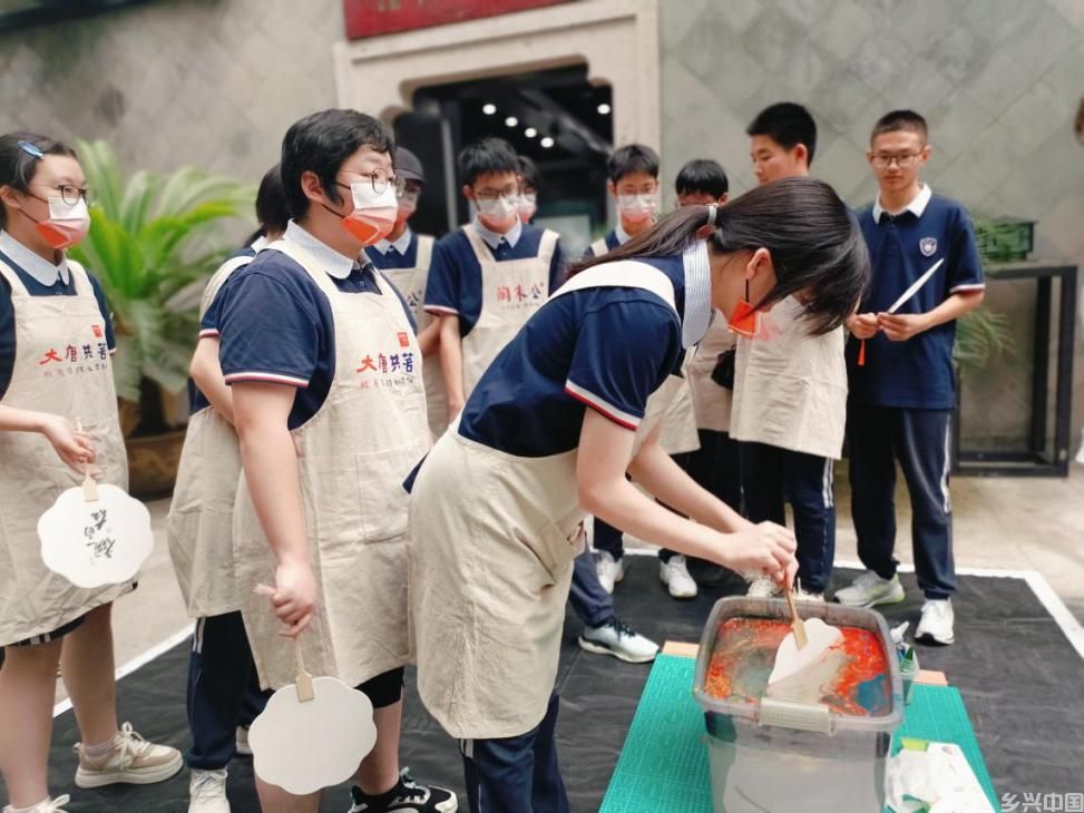 “研学游热”的冷思考(图1)