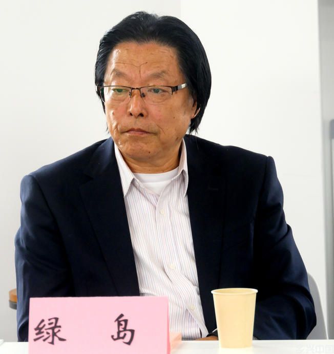 以诗为媒传精神！璐瑶诗集《铁人旗帜下的情愫》首发研讨会在京圆满举办​(图6)