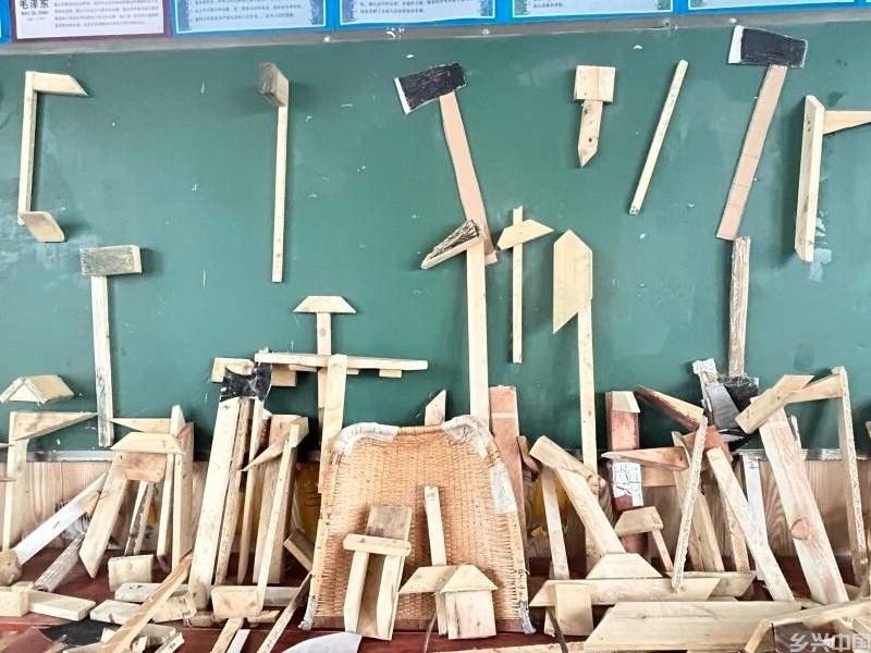 出圈!河南南召：这所小学的“最美班级”评选，藏着教育的温度与力量(图5)