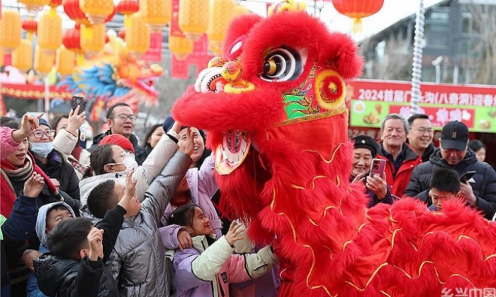 北京：门头沟灯会年味足